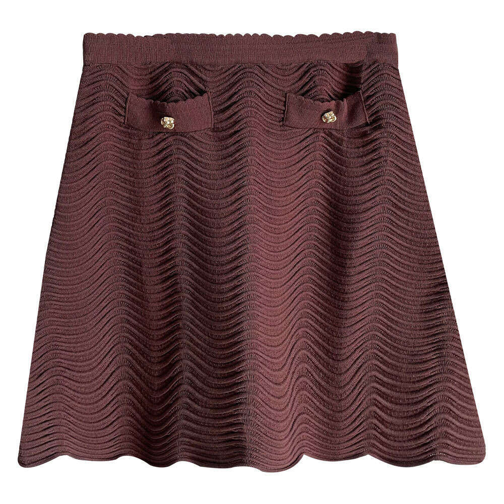 2026 Summer Designer Sleeveless French Knitted k30 Tank Top+Wave Pattern Slimming Skirt Suitable for Women