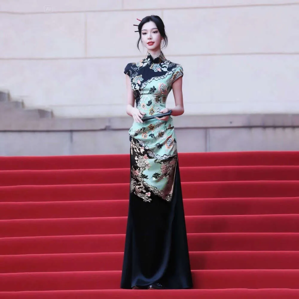 Elegant Slim-Fit Chinese QiPao for Ladies: Updated YiMengLing Inspired Summertime Outfit