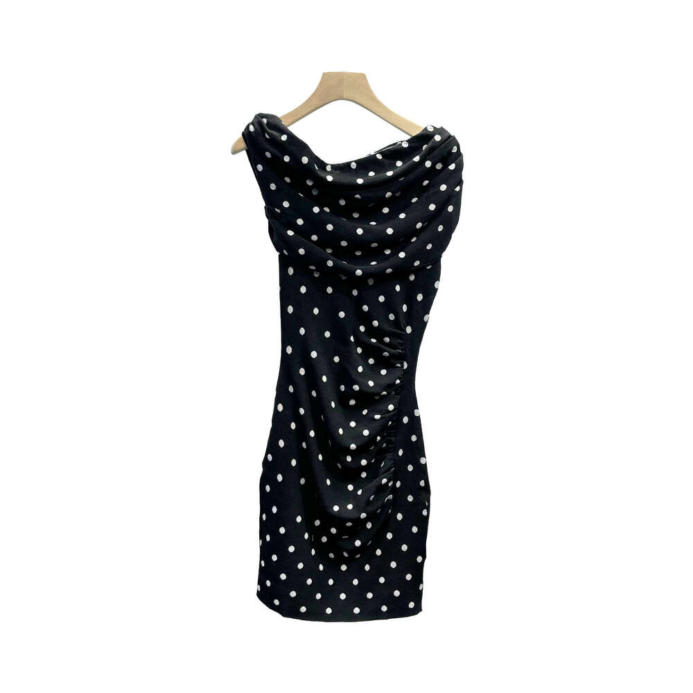 2026 Spring New Designer Women's Black and White Dot Fashion Sleeveless k30 Waist Knitted Dress