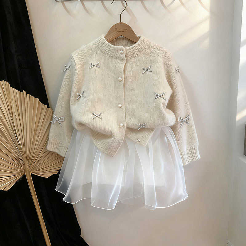 Cardigan Cardigan Girls' Wool Sweater Autumn/Winter Korean Style Round Neck Knitted Cardigan with Stylish Bow