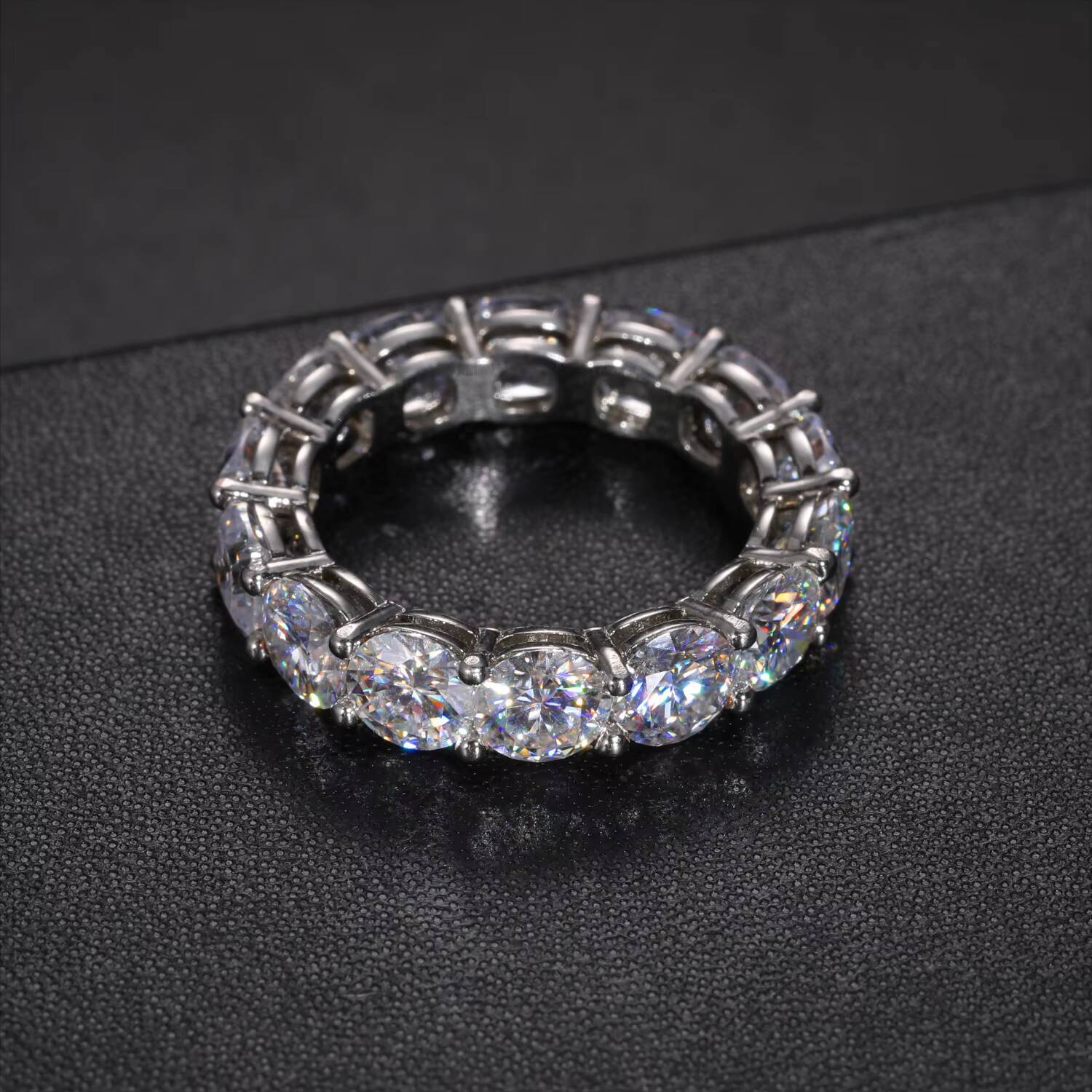 Wholesale Custom Wedding Jewelry White Gold Plated 925 Sterling Silver VVS Moissanite Diamond Tennis Eternity Engagement Ring