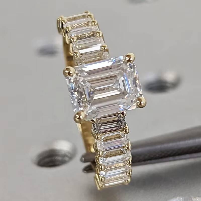 IGI Igi Certified HPHT Lab Grown Emerald Cut Diamond Engagement Ring 14k/18k Solid Gold for Women CVD HPHT Lab Grown Diamond