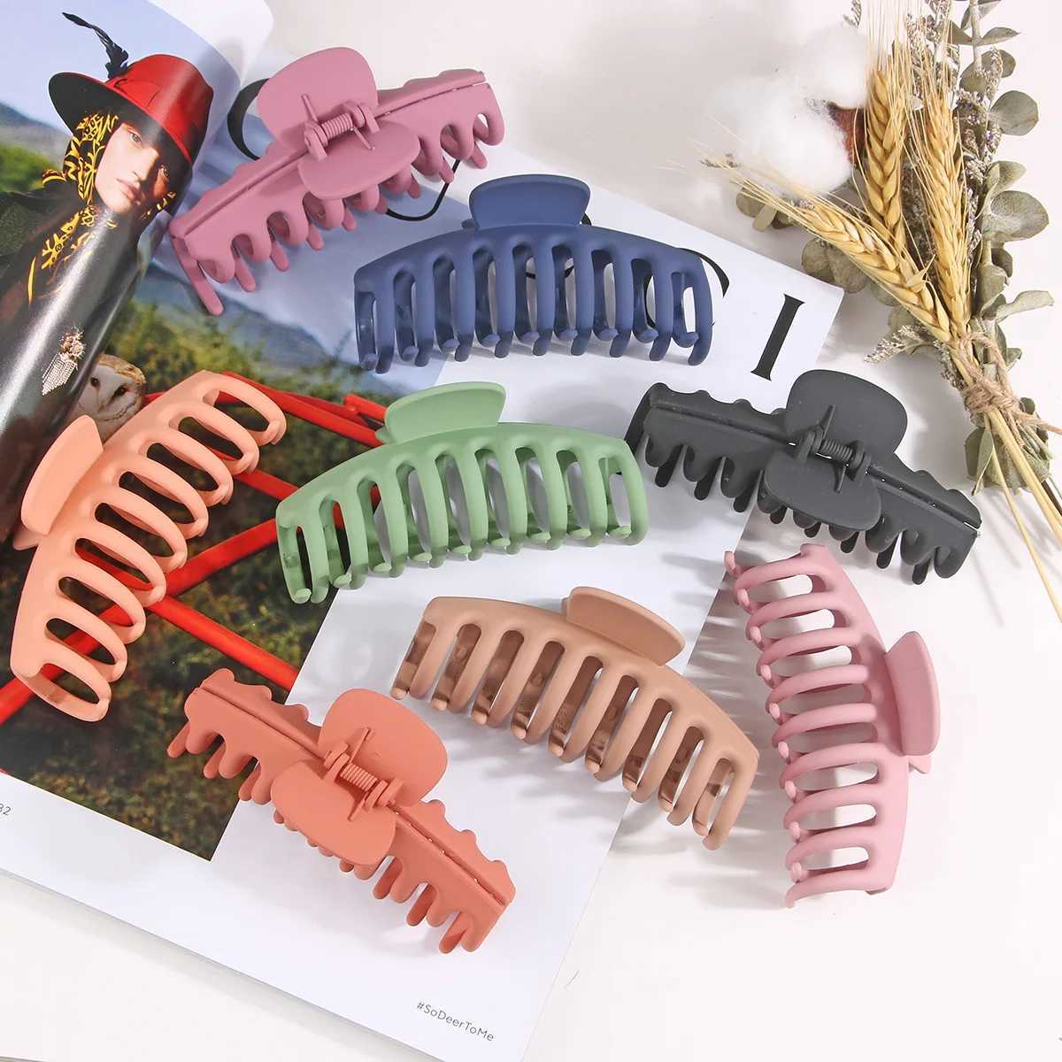 11cm Large Hair Claw Clips for Women Thin Thick Curly Hair Big Matte Banana Clips 90s Strong Hold Jaw Clip Neutral Colors H260402