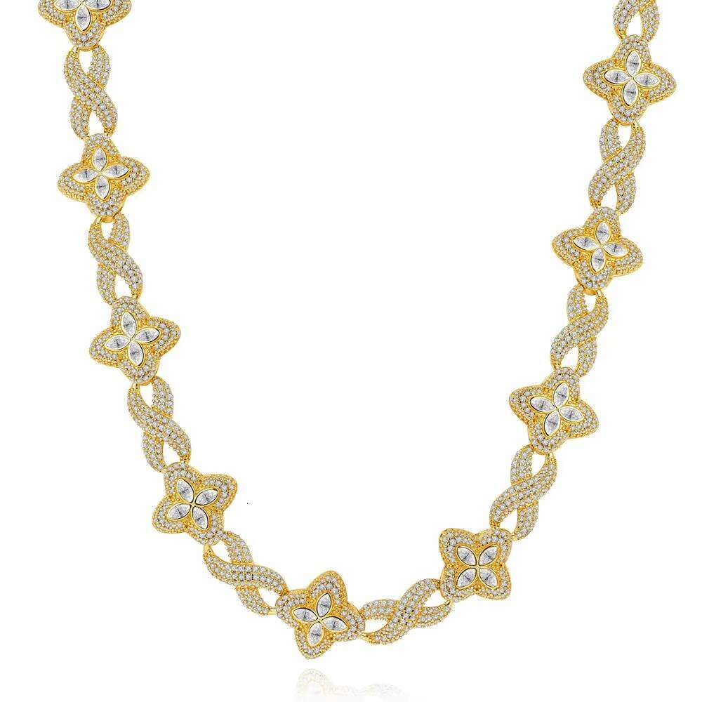 Luxury Color Moissanite Iced Out Moissanite Necklace 925 Silver Colored Four Leaf Clover Vvs Moissanite Cuban Link Chain
