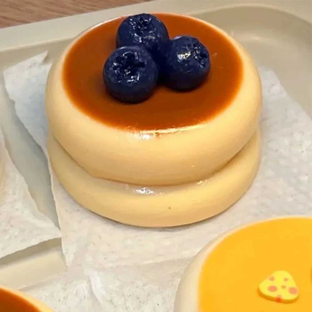 Taba Squishy Squeeze Toys Fidget Squishy Food Toys Reduced Pressure Kawaii Donuts Waffle Cake Pinch Stress Relieving Toys H260402