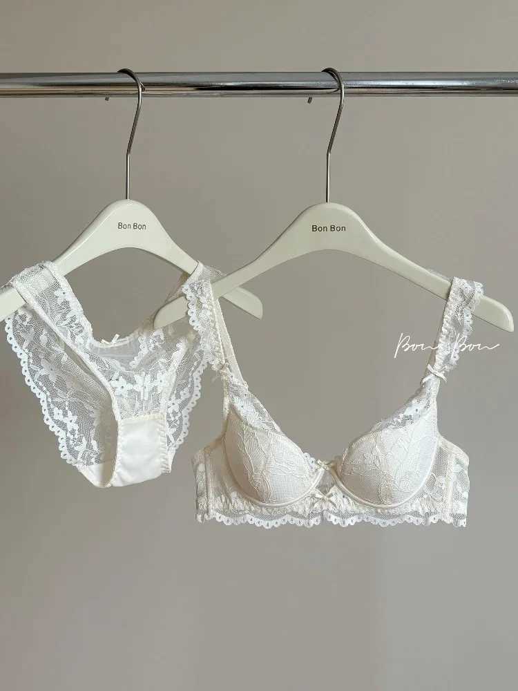 YUQI Lace Push Up Bra for Bigger Look Minimizer Slimming Underwire Support Tuck Side Fat No Sagging Steel Ring Plus Size Z260402