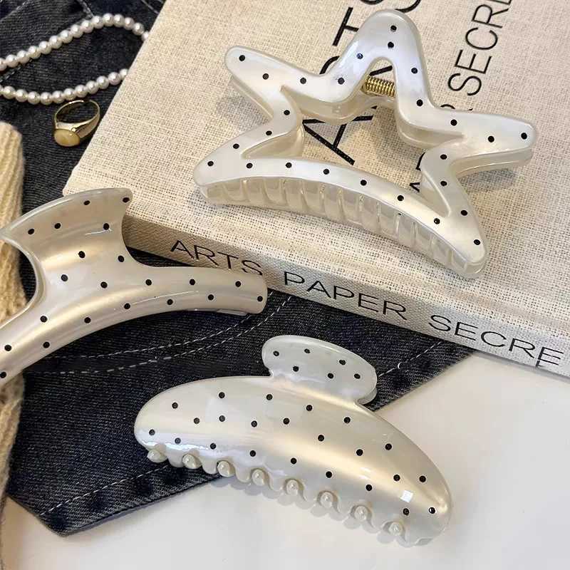 Sweet girly polka dot cherry grab clip hair grab hair accessories high value Mori versatile back head shark clip hair 2025 H260402