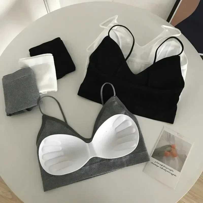 Womens Sports Bra Set Underwear Bra Korean Style Push Up No Steel Ring Bra Tube Top High Elastic Panty Set Z260402