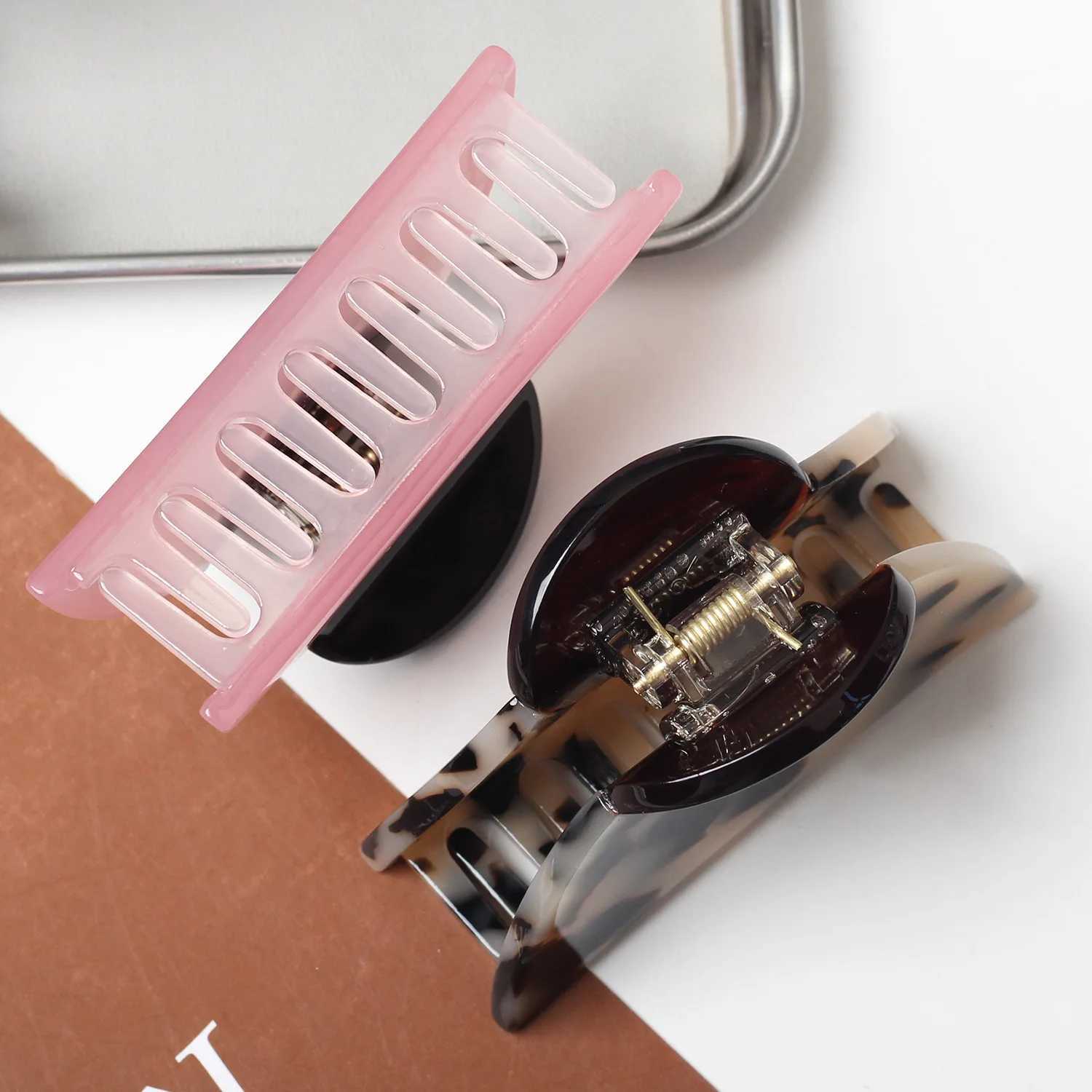 1pc Thick Acetate Piece Hair Clip Shell-style Gilt Amber Claw Clip Sh Clip Hair Accessory H260402