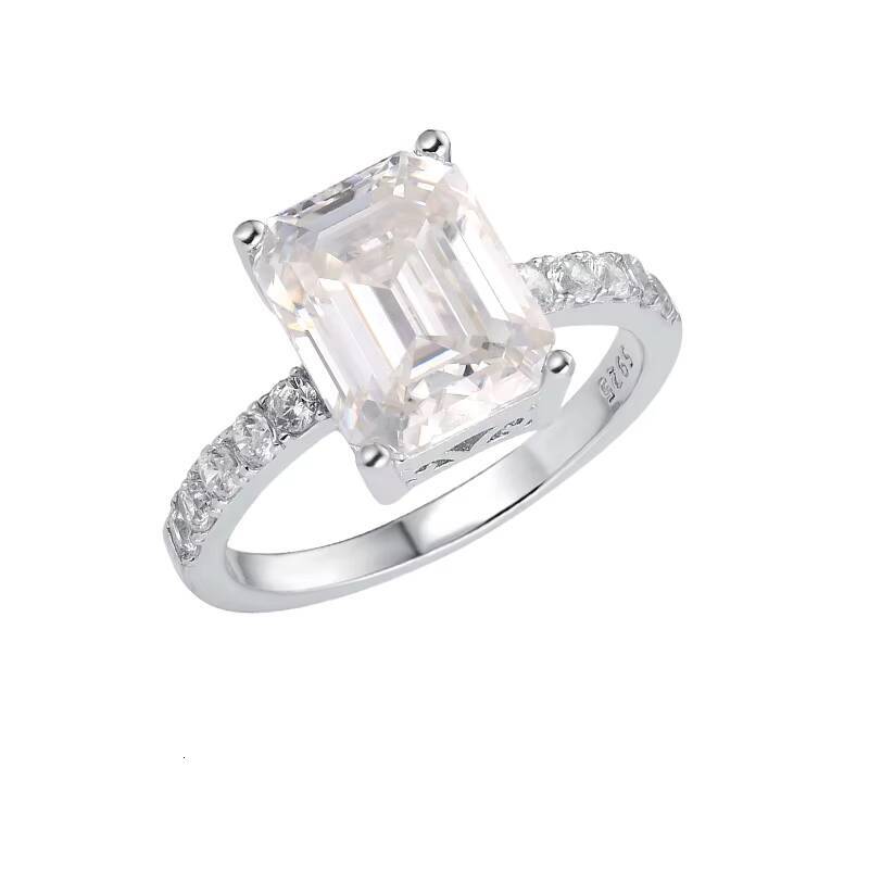 4-ct Emerald-cut Moissanite Ring Women Niche High-end Light Luxury Ins 925 Sterling Silver Diamond-inlaid Prong Setting