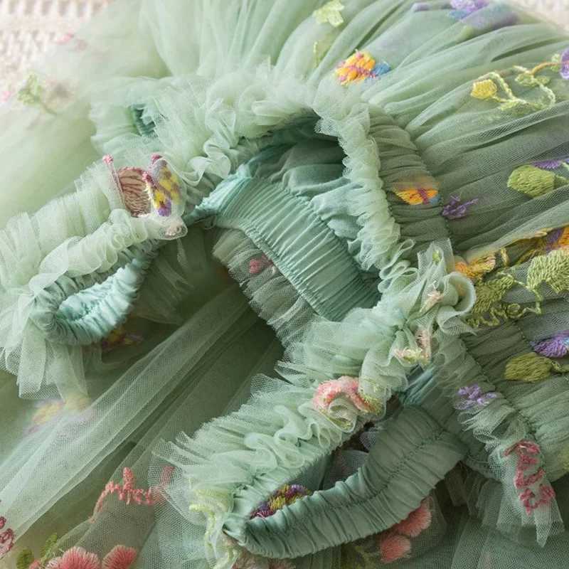 Summer New Sweet Girls Little Sling Dress Childrens Bow Floral Embroidery Mesh Tutu Princess Dress Baby Girl Dress H260402