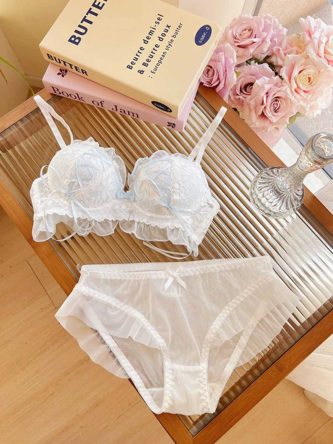 YUQI Japanese Style Lace Lingerie Set Wireless Push Up Bra for Small Breasts Anti-Sagging Lolita Bralette Sheer Comfort Wear Z260402