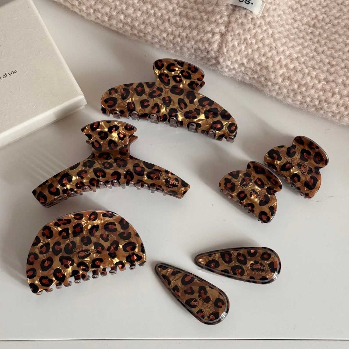NEW Autumn Winter Coffee Color Acrylic Hair Claw Retro Leopard Print Claw Clip Crab Hair Clip Hair Accessories for Women Girls H260402