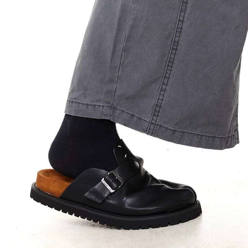 New Tabi men's and women's leather slippers breathable split toe thick soled Boken shoes with a sense of luxury