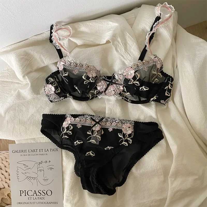 MOYISU New Arrival Luxury Pure Desire Lace Tulle Panties Lingerie Set Lilacs Embroidery Girl Boobs Big Size Big Boobs Small Z260402