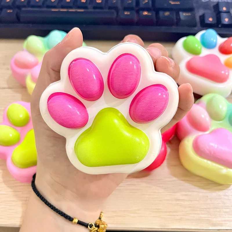 1Pcs Soft Slow Rebound Sticky Stress Relief Relax Toys Squeeze Cat Paw Toys Decompressing Pinching Cat Paw PU Toy H260402