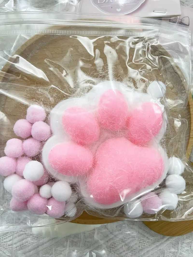 Stress And Anxiety Relief Softly Soothe The Shape Of a Cats Paw With A Massage Of The Hands Or Feet For Adult Sensory Toys H260402