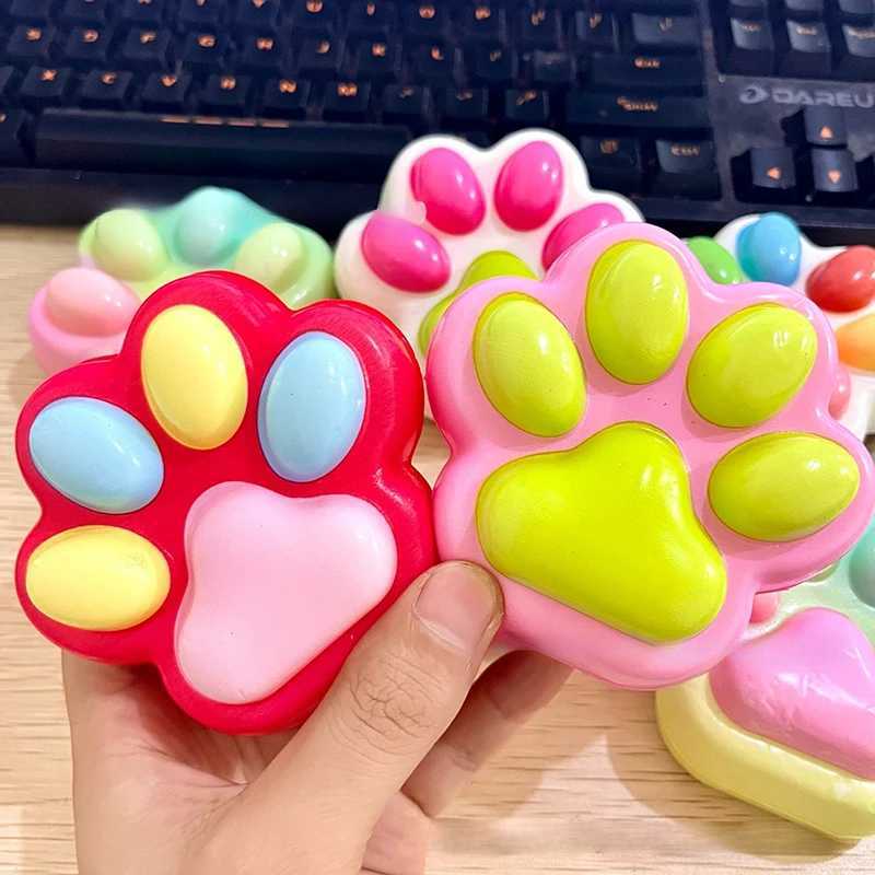 1Pcs Soft Slow Rebound Sticky Stress Relief Relax Toys Squeeze Cat Paw Toys Decompressing Pinching Cat Paw PU Toy H260402