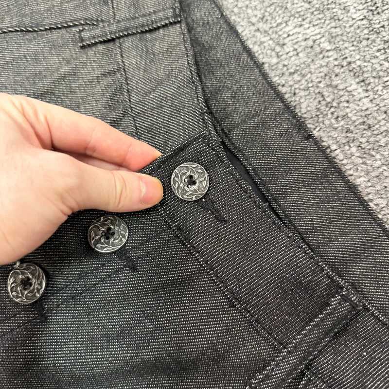 Derschutze American Trendy Vintage Fallen Flower Embroidery Shorts Men Women Casual Versatile Denim Shorts C260402