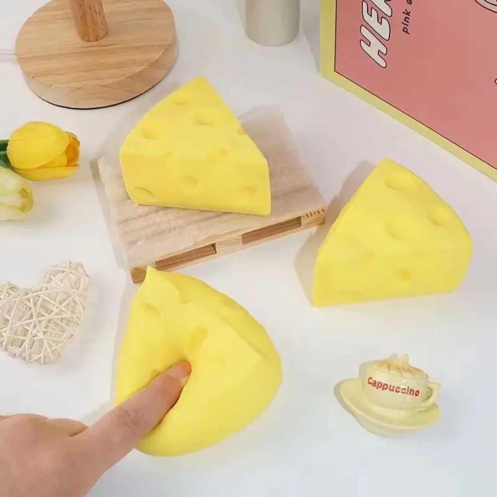 Squeeze Toy Simulation Cheese Squeeze Toys Sticky Soft Decompressing Pinching Cheese Cute Slow Rebound Relief Relax Toys H260402