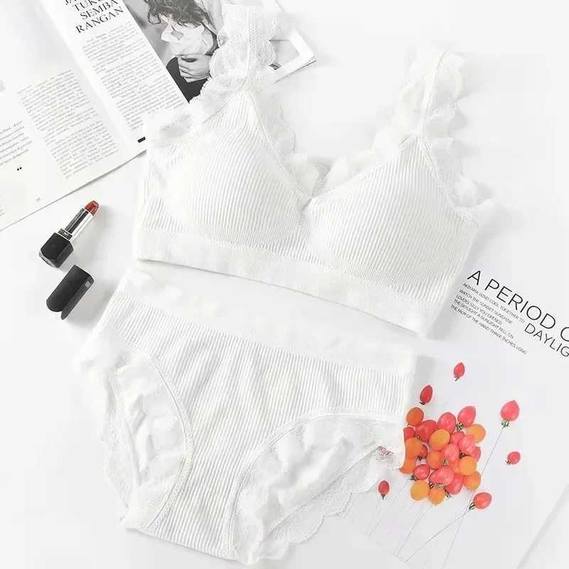 Newest Lace Underwear Set Padded Bra Set Without Steel Ring Solid Womens Underwear Brassiere Comfortable Fitness Crop Top Z260402