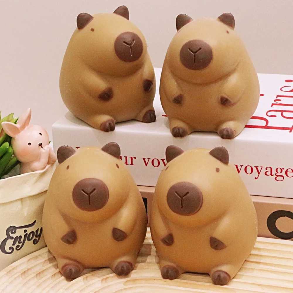 Cartoon Capybara Squeeze Toys Creative Pinch Slow Rebund Decompression Toys Fingertip Flour Animals Fidget Sensory Toy H260402