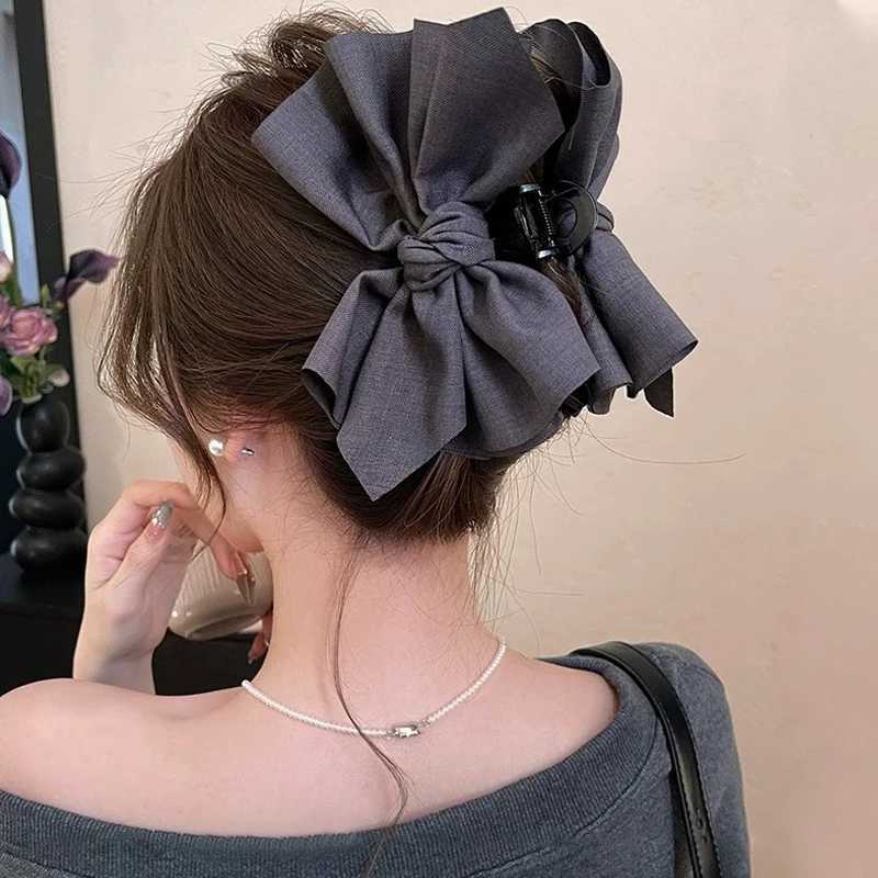 1pc Korean style Multi-layer cotton line large fabric claw clip for the back of the head autumn and winter elegant shark clip H260402