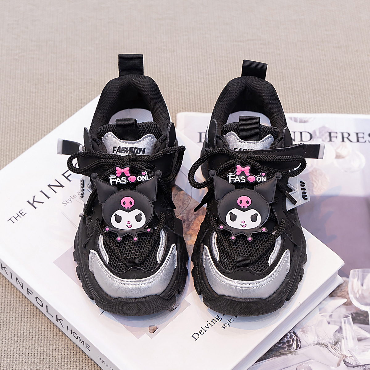 Kids Chunky Sneakers for Girls Cartoon Breathable Casual Sports Shoes Non-slip Running Shoes for Children Lightweight Breathable Walking Shoes for Lit