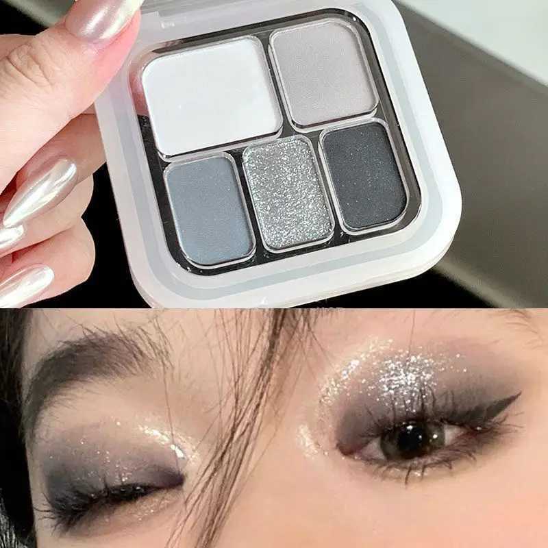 Korean five-color eyeshadow blush palette pearlescent matte bright ground color smoky black white cement grey portable H260402