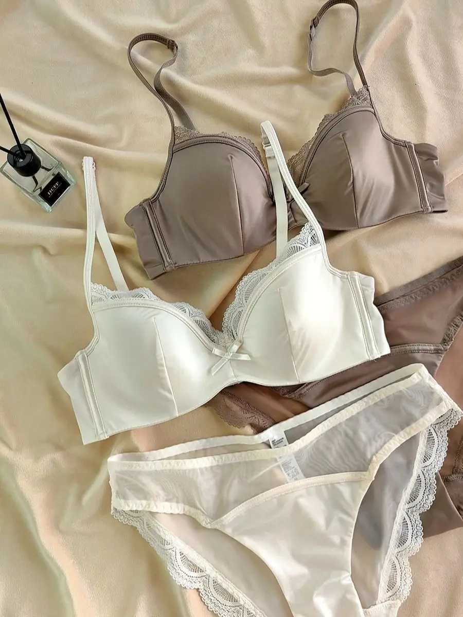 French Thin Cup Lingerie Set Lace Bras High Quality Women Underwear Wireless Push Up Brassiere Breathable Bras Panties Set Z260402