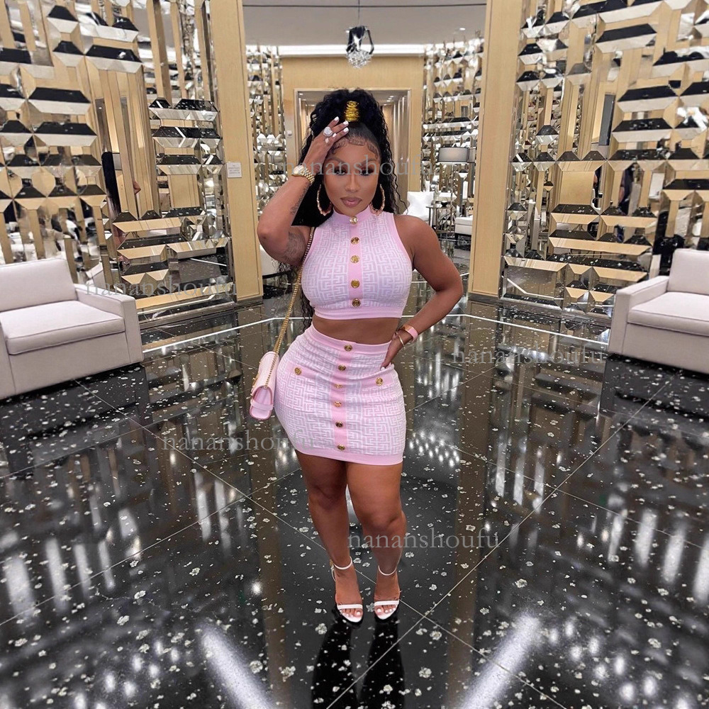 2026 Designer Set European And American Fashion Luxury Round Neck Sleeveless Waist Knitted Tank Top Geometric Stripe Sexy Short Skirt Set Trendy Women