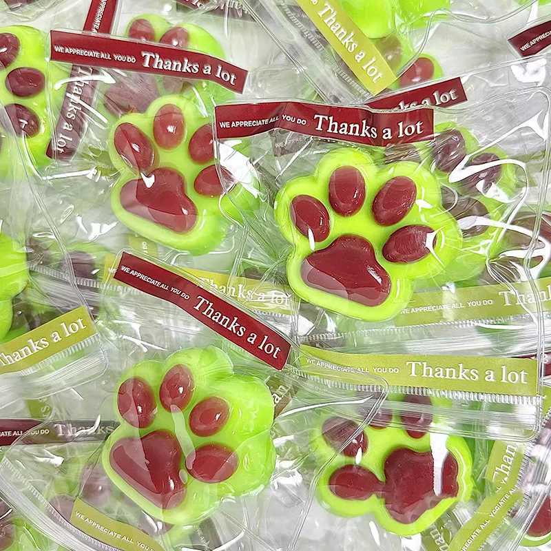 Uniquely Soft Silicone Chocolate Cat Claw Relief Toy Slow Rising Decompression Pinching Toy Ideal Gift for Kids H260402