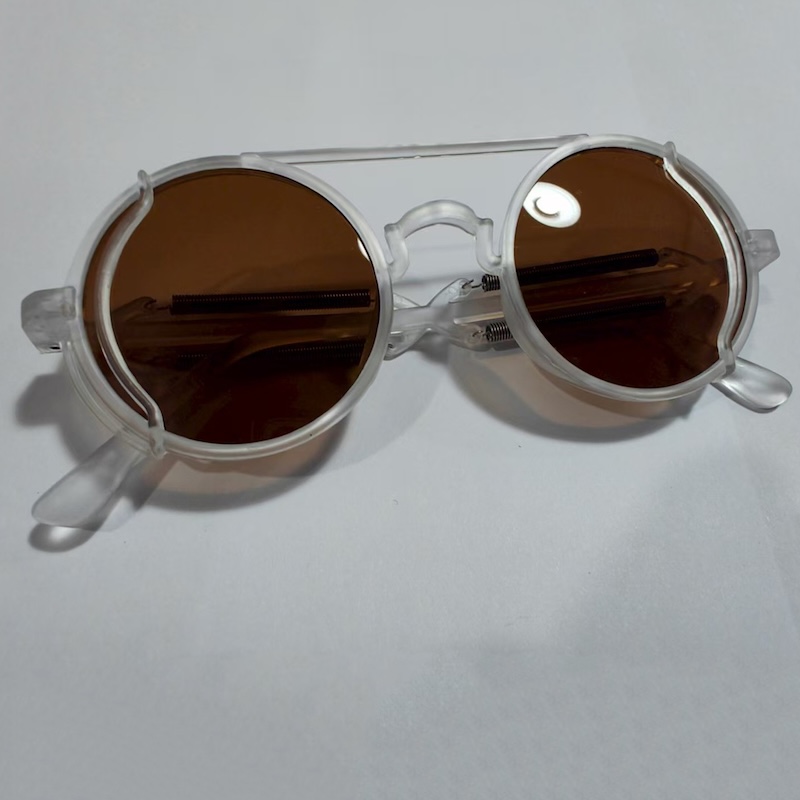 Classic Gothic Steampunk Sunglasses Luxury Brand Designer High Quality Men and Women Retro Round Pc Frame Sunglasses CB Fashion Accessories