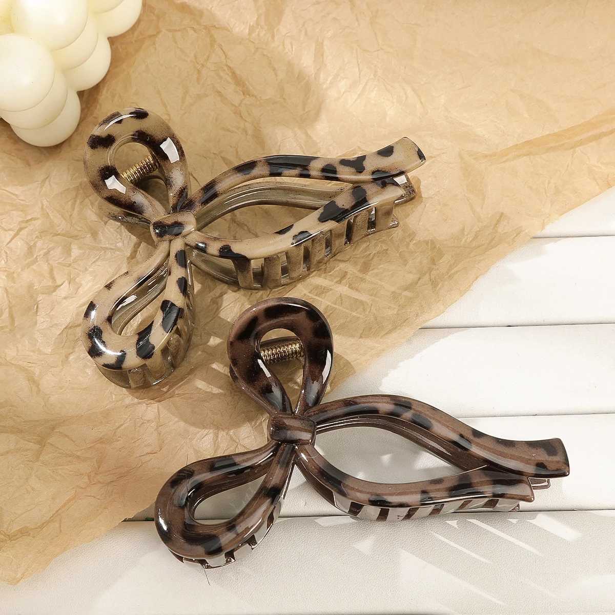 AWAYTR Ladies Sweet Leopard Bow Hair Claw Back Head Clamp Clip Shark Clip Ponytail Hair Accessories Acrylic Hair Clips Hairpins H260402