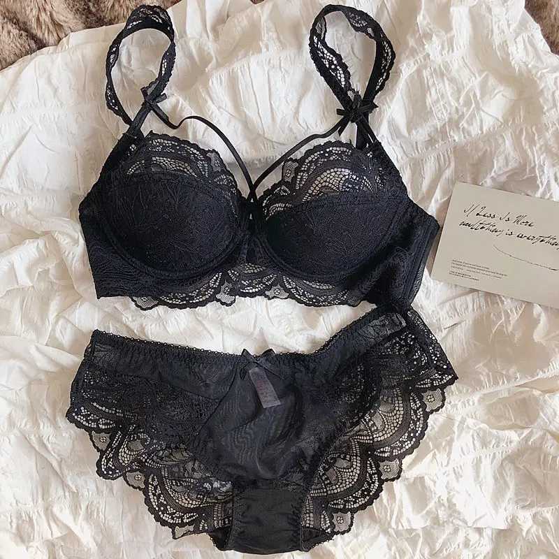 MOYISU Lace Bralette Set Small Busts French Design Removable Straps with Thin Push Up Pads Soft Underwire Bra Cover Top AB Z260402
