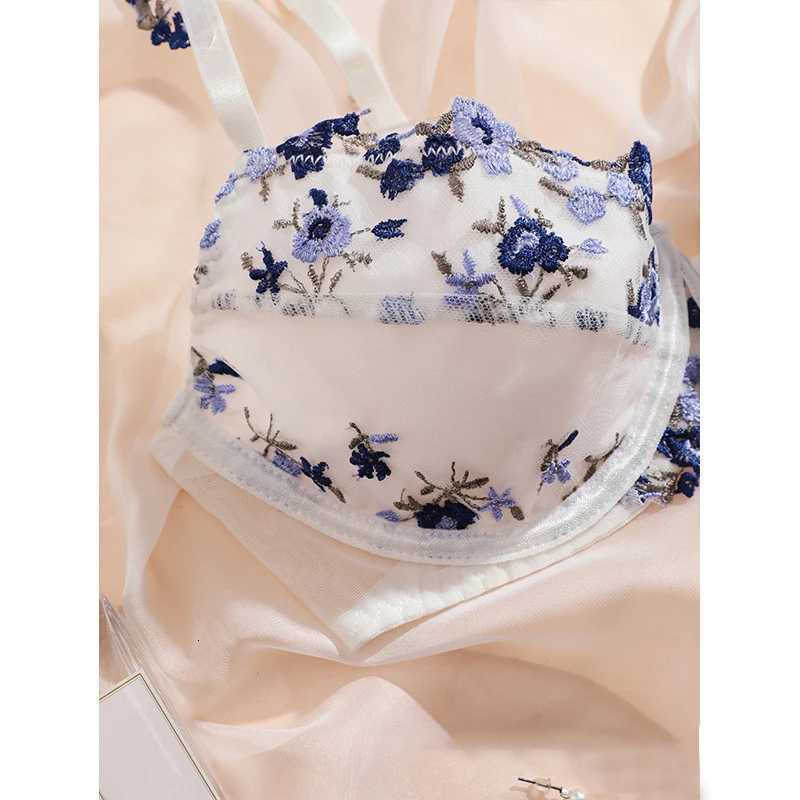 Lingeries Set Floral Embroidery Push Up Lingerie See through Bra Sets 2pcs Lady Fancy Underwear Delicate Intimate Lingerie Z260402