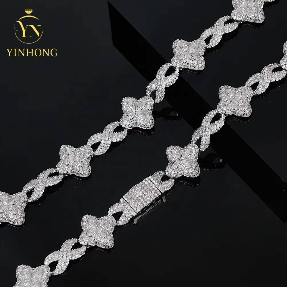Luxury Color Moissanite Iced Out Moissanite Necklace 925 Silver Colored Four Leaf Clover Vvs Moissanite Cuban Link Chain