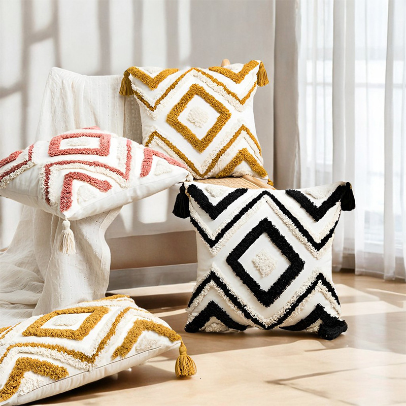 Pillowcase Bohemian Style Throw Pillow Moroccan Ethnic Style Tassel Cushion Tufted Square Living Room Sofa Pillow Cover