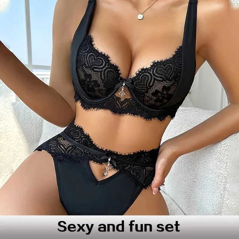 Womens Lace Lingerie Set with Black Lace Patchwork and Pendant Decoration for Women Bra Set Z260402
