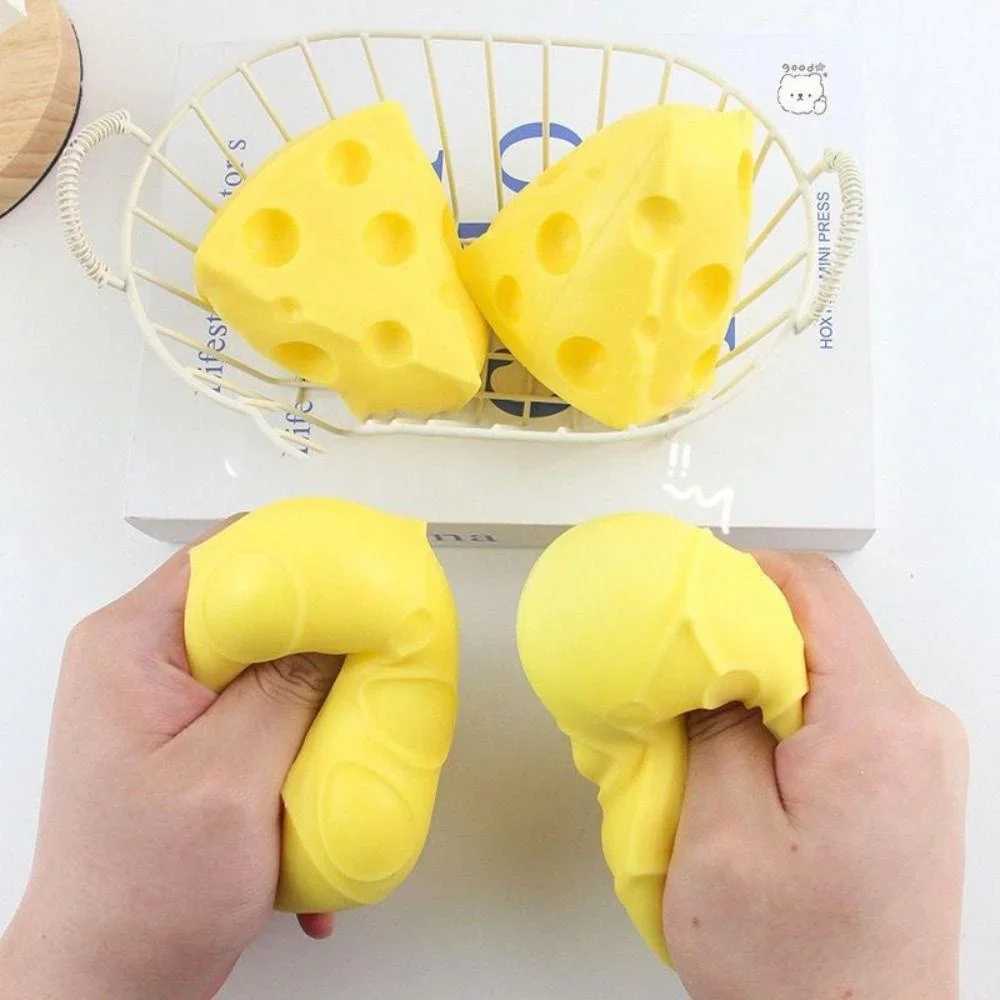 Squeeze Toy Simulation Cheese Squeeze Toys Sticky Soft Decompressing Pinching Cheese Cute Slow Rebound Relief Relax Toys H260402