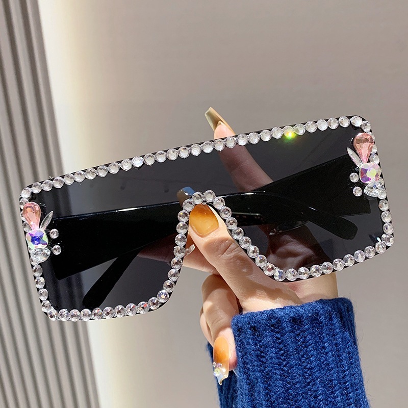 Designer Eyeglasses - Luxury - 2026 Model - Large Frame With Diamonds - Suitable For Women - With UV Protection Function - Crystal Inlay Style