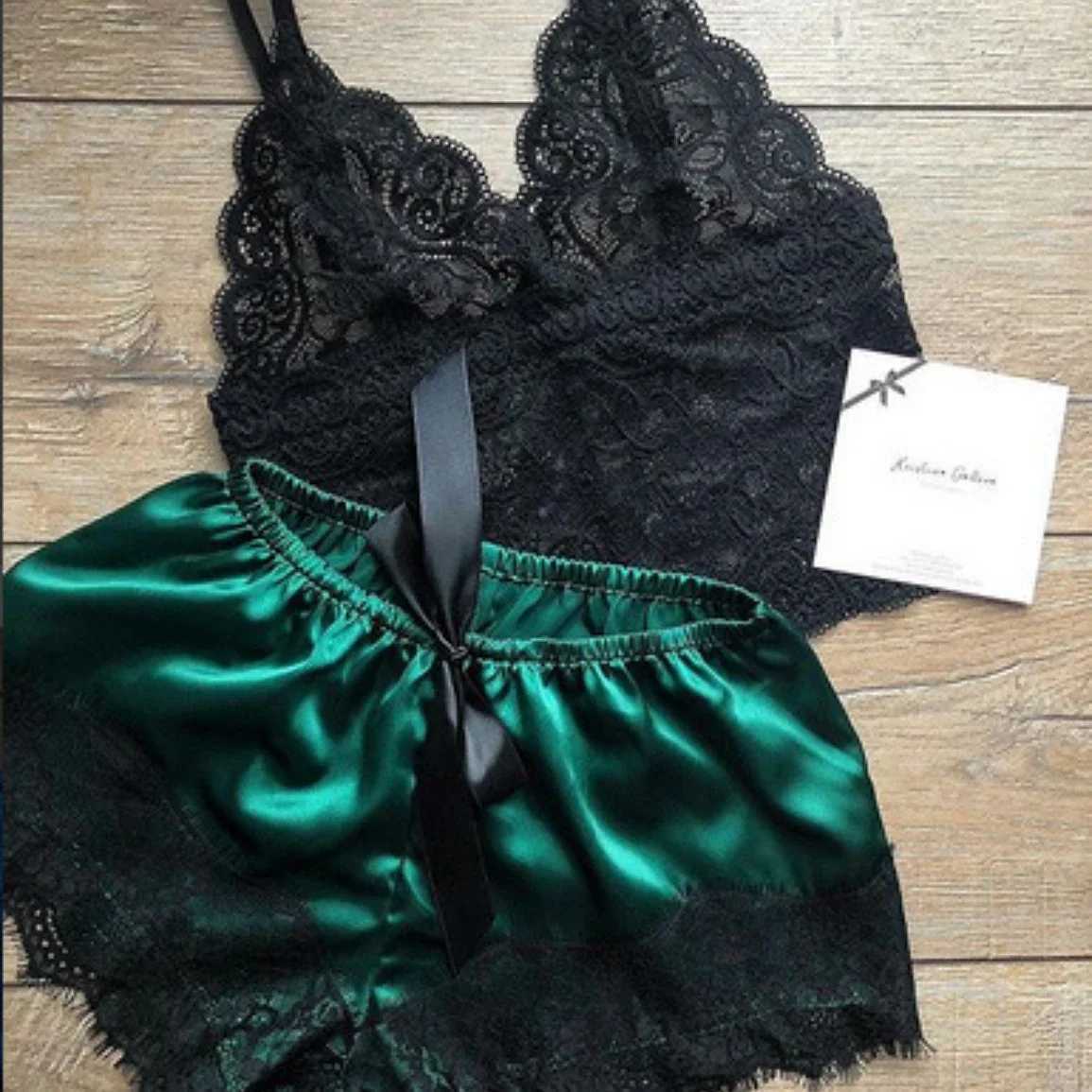 Pajama Sets Pajamas for Women 2 Pieces Top Shorts Set Sleepwear Clothes Lace Pajamas Underwear Lingerie Z260402