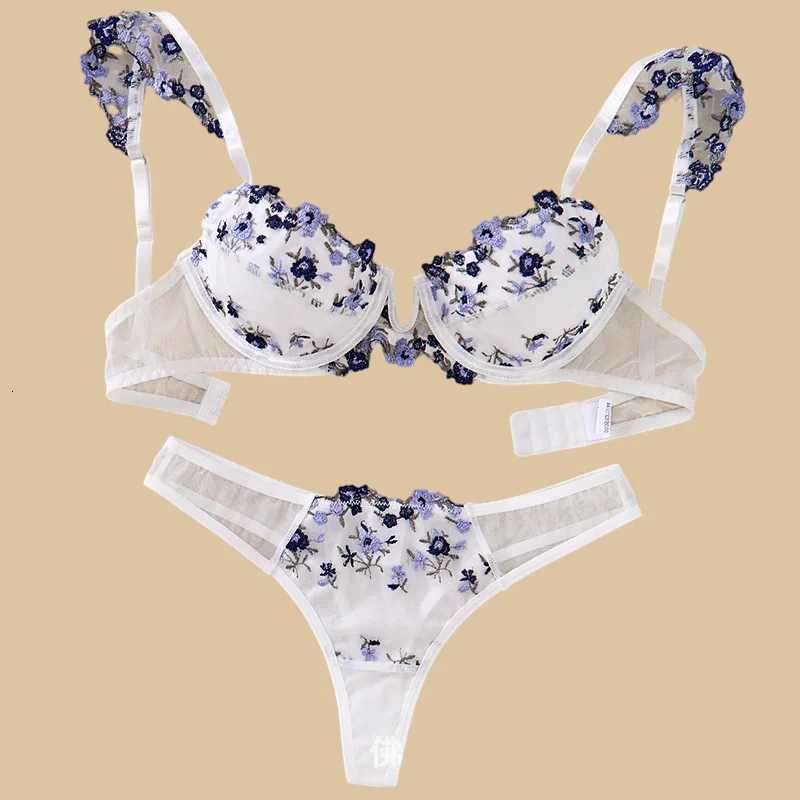 Lingeries Set Floral Embroidery Push Up Lingerie See through Bra Sets 2pcs Lady Fancy Underwear Delicate Intimate Lingerie Z260402