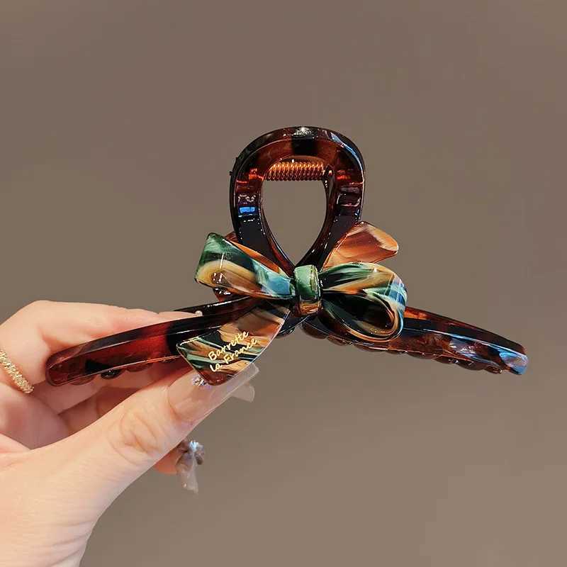 1/2pcs Enamel oil painting bow shark clip temperament high-end back of the head disc hair clip acrylic clip H260402