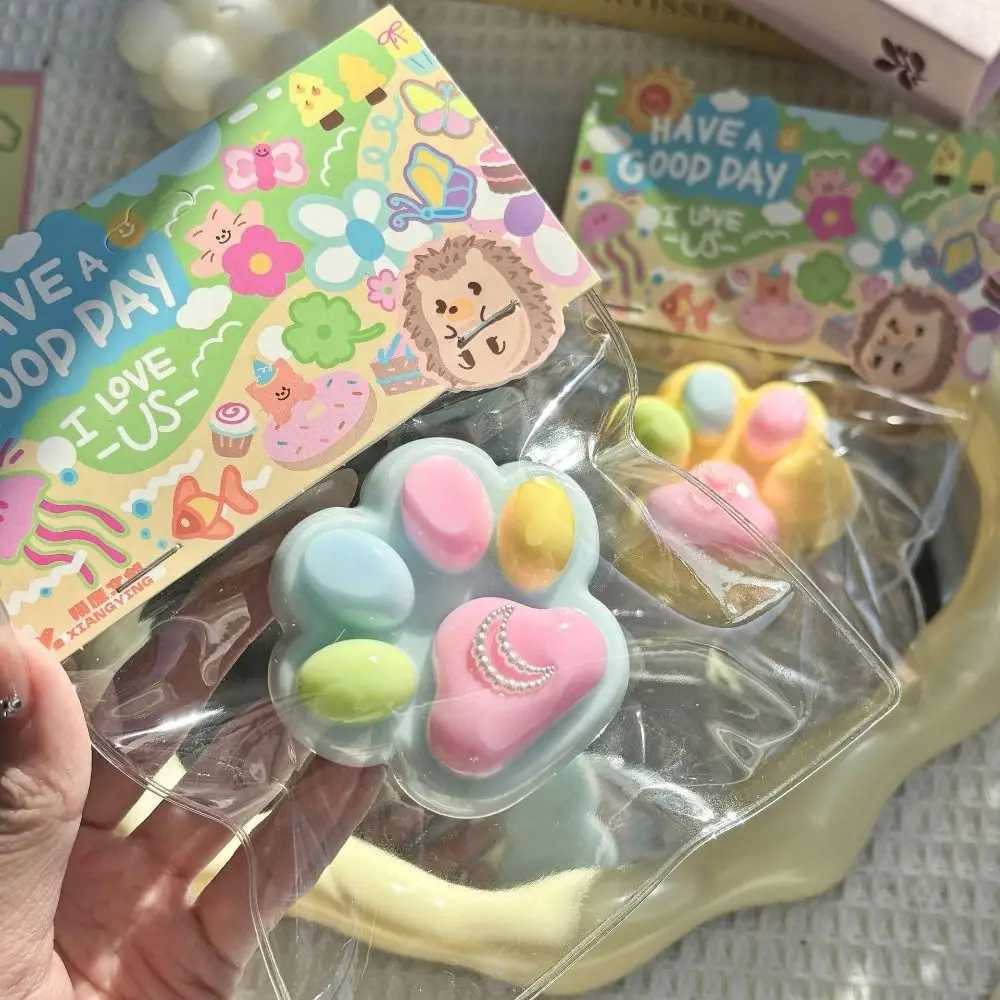 Sensory Soft Cat Paw Squeeze Silicone TPR Cartoon Fidget 3D Cute Cat Paw Pinch Funny H260402