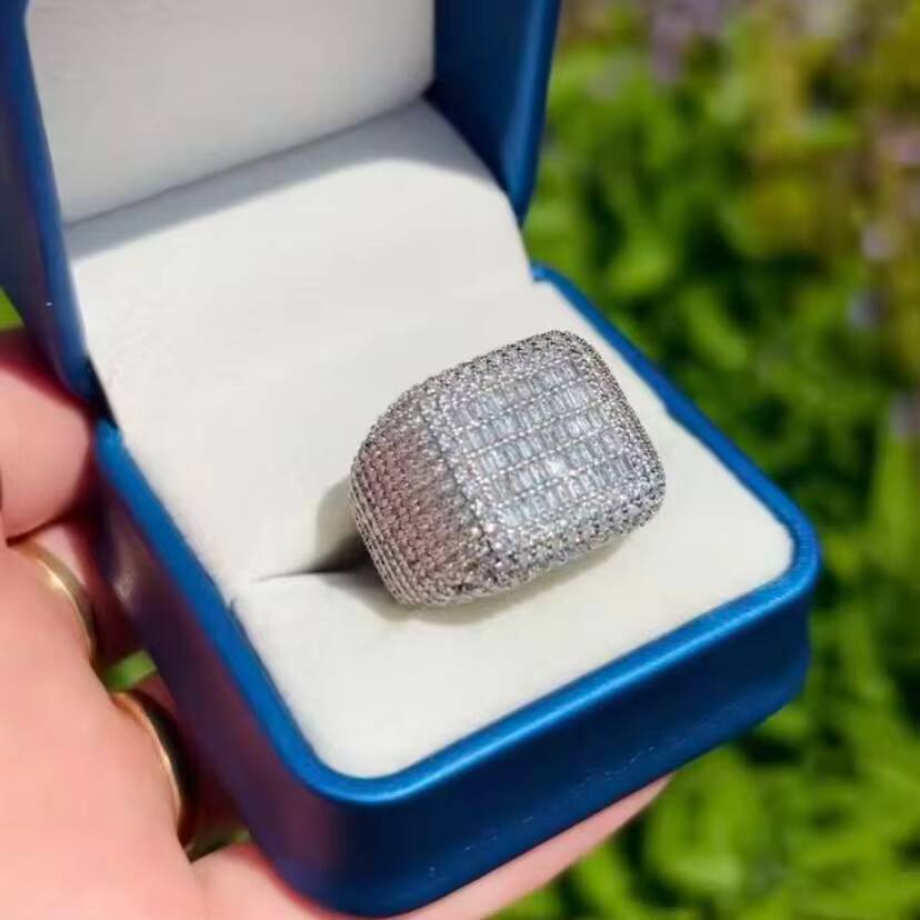 Luxury Moissanite Ring 925 Silver Chunky Ring Baguette Shape Moissanite Iced Out VVS Moissanite Hiphop Man Ring Jewelry