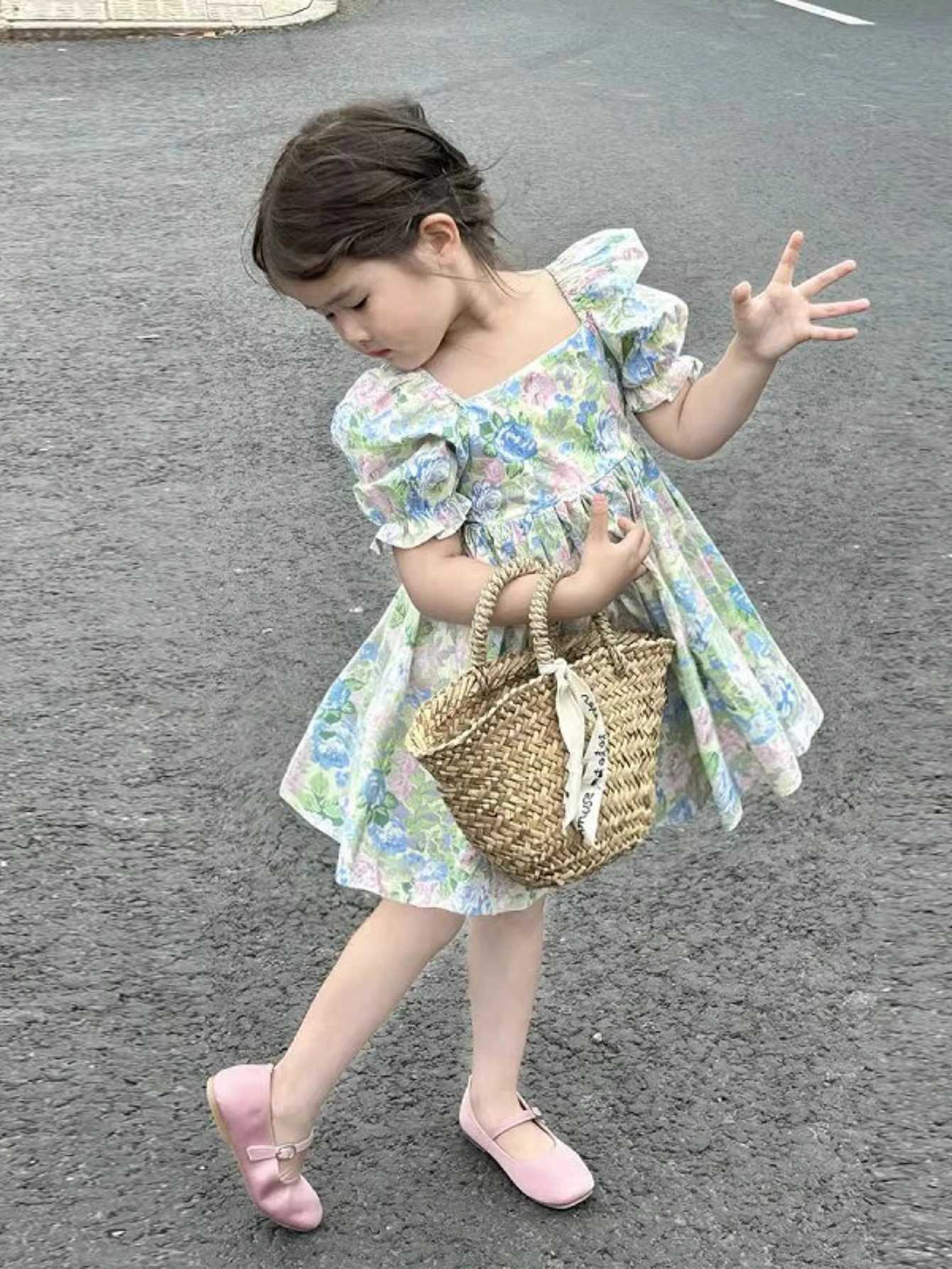 Girls Summer Floral Backless Dress Puff Sleeve Square Neck Princess Dress Korean Style Kids Fashion H260402
