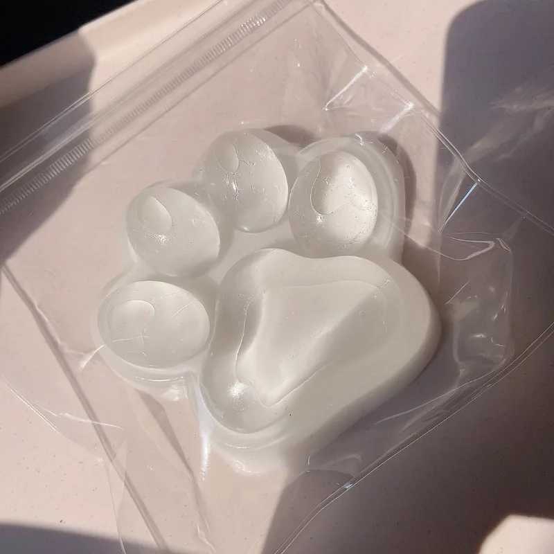 Big Size Cute Cat Paw Squeeze Toys Kawaii Cat Claw Slow Rebound Decompression Reduce Stress Decompression Kids Sensory Toy Gifts H260402