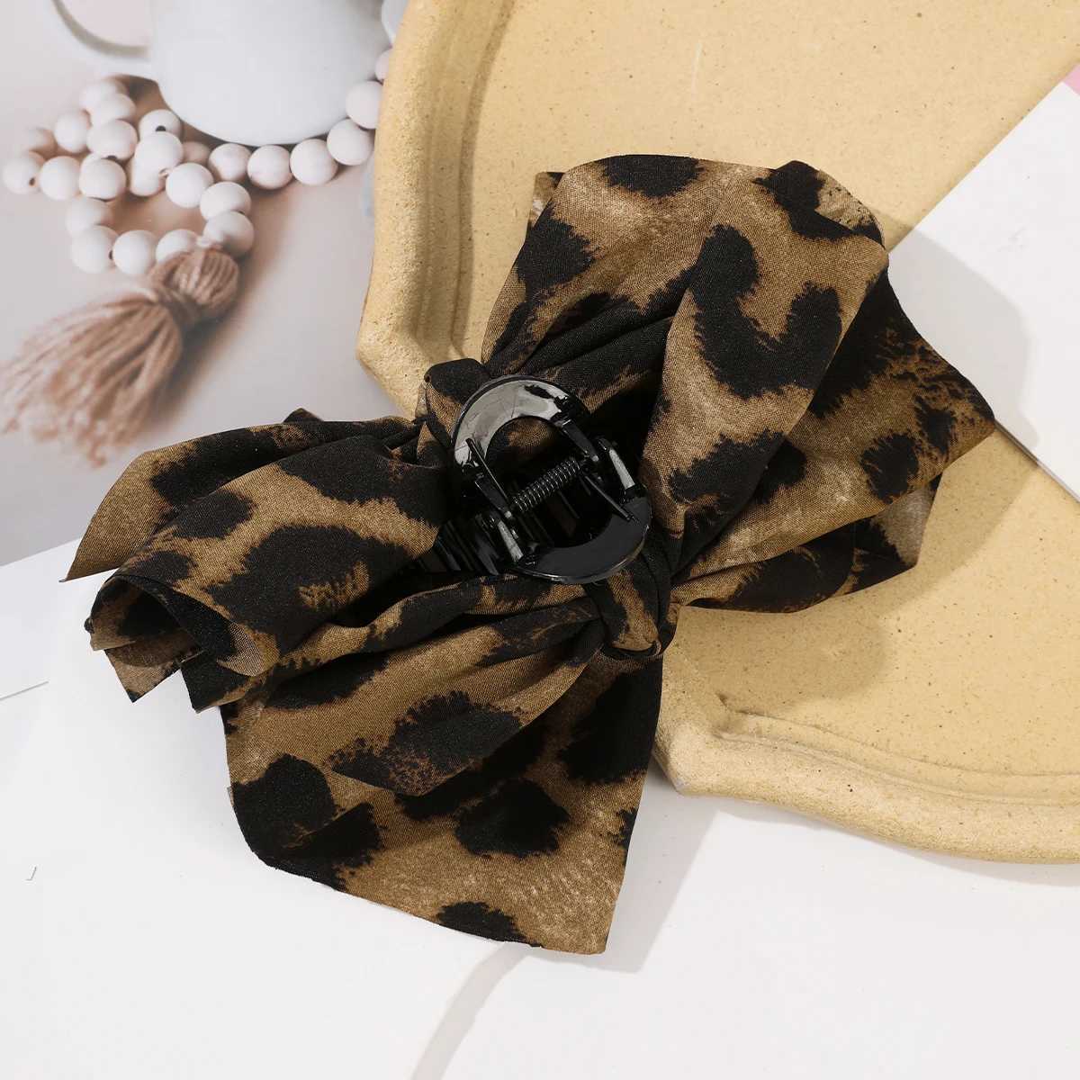 1pc Elegant Leopard Print Bow Hair Claw for Women Girl Hair Accessories Ponytail Hairpin Barrettes Hairgipper Headdress Gift H260402