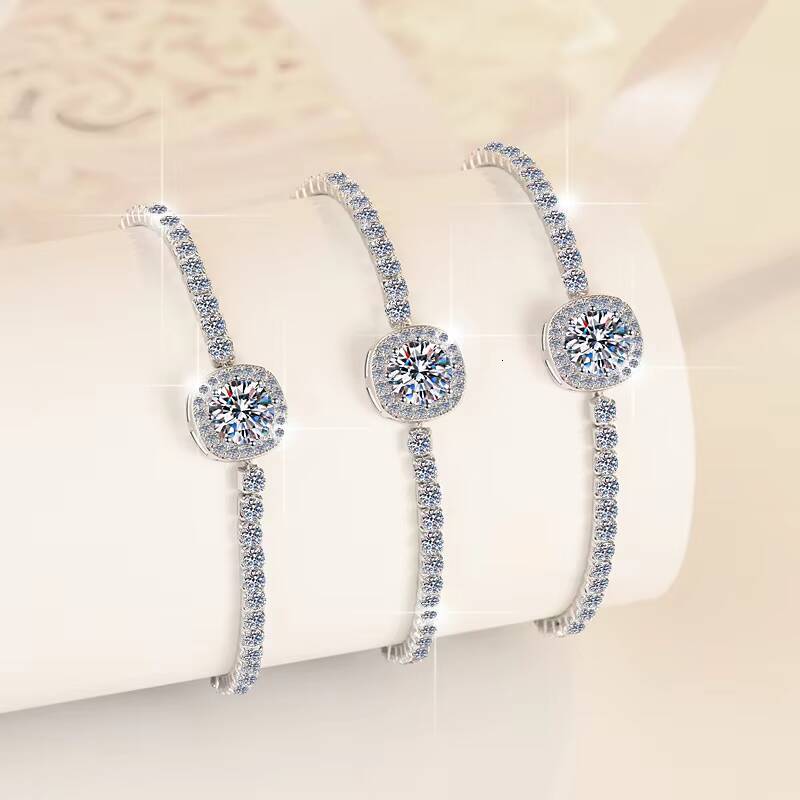 Husky Fine Jewelry Maker Fashion Custom Luxury Crystal 2Ct VVs1 Diamond Moissanite S925 Sterling Silver Bracelet Dangle